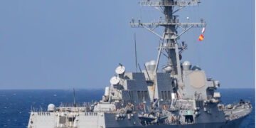 യുദ്ധം മുറുകുന്നു…ഇറാനിയന്‍ ചരക്കു കപ്പല്‍ വെടിവച്ച് പിടിച്ച് അമേരിക്ക, അവരുടെ കണക്കുകൂട്ടലുകൾ തെറ്റിച്ചെന്ന് ട്രംപ്, ഭീകരവാദികളായ അമേരിക്കന്‍ സൈന്യത്തിന് തിരിച്ചടി നല്‍കുമെന്ന് ഇറാന്‍