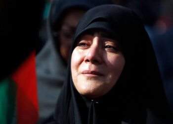 “കടുപ്പം കൂടിയ പ്രഹരം വരാനിരിക്കുന്നതേയുള്ളൂ…”  വൈകും മുമ്പ് കരാറിന് തയ്യാറാകണം, ഇറാന്റെ അടിസ്ഥാന സൗകര്യങ്ങള്‍  തകര്‍ത്ത് തരിപ്പണമാക്കി അമേരിക്ക, ഹോര്‍മുസ് കടലിടുക്ക്  പഴയതുപോലെയാകില്ല, യുഎസ്  വിഫല നീക്കങ്ങള്‍ ഉപേക്ഷിക്കണമെന്ന് ഇറാന്‍, ഇസ്രയേലിനു നേരെ മിസൈലുകള്‍ തൊടുത്ത് ഹിസ്ബുല്ലയും ഹൂതികളും