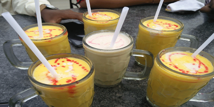 മലിന ഐസിട്ട ജ്യൂസുകൾ; കർശന പരിശോധനയുമായി ആരോ​ഗ്യവകുപ്പ്; ‘ഐസ് നിർമ്മാണത്തിന് ശുദ്ധജലം മാത്രമേ ഉപയോഗിക്കാവൂ‘- ആരോ​ഗ്യമന്ത്രി