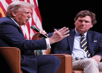 ‘ട്രംപിനെ ഭരണത്തിലെത്തിക്കാൻ പ്രേരിപ്പിച്ചതിന് നിങ്ങളോട് ഞാൻ മാപ്പിരക്കുന്നു; അക്കാര്യത്തില്‍ ഞാന്‍ വേദനിക്കുന്നുണ്ട്’- യുഎസ് ജനതയോട് ക്ഷമ ചോദിച്ച് ട്രംപിന്റെ സന്തത സഹചാരിയായിരുന്ന ടക്കര്‍ കാള്‍സണ്‍