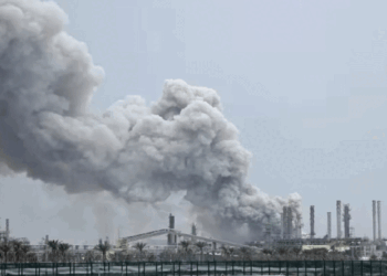 ഇറാന്റെ ആക്രമണങ്ങളിൽ കുവൈറ്റിലെ അടിസ്ഥാന സൗകര്യങ്ങൾക്ക് ഗുരുതര നാശനഷ്ടങ്ങൾ സംഭവിച്ചതായി ആഭ്യന്തര മന്ത്രാലയം; വൈദ്യുതി ഉൽപ്പാദന യൂണിറ്റുകൾ, ജല ഡിസാലിനേഷൻ പ്ലാന്റുകൾ, ഇന്ധന ടാങ്കുകൾ തുടങ്ങിയവ തകർന്നു