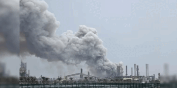 ഇറാന്റെ ആക്രമണങ്ങളിൽ കുവൈറ്റിലെ അടിസ്ഥാന സൗകര്യങ്ങൾക്ക് ഗുരുതര നാശനഷ്ടങ്ങൾ സംഭവിച്ചതായി ആഭ്യന്തര മന്ത്രാലയം; വൈദ്യുതി ഉൽപ്പാദന യൂണിറ്റുകൾ, ജല ഡിസാലിനേഷൻ പ്ലാന്റുകൾ, ഇന്ധന ടാങ്കുകൾ തുടങ്ങിയവ തകർന്നു