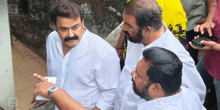 പോളിം​ഗ് പുരോ​ഗമിക്കുന്നു; ബൂത്തുകളിൽ നീണ്ട നിര; രാവിലെ തന്നെ വോട്ടു ചെയ്യാനെത്തി  സുരേഷ് ​ഗോപി, മോഹൻലാൽ, പൃഥ്വിരാജ്, ജി.സുകുമാരൻ നായർ തുടങ്ങിയ പ്രമുഖർ