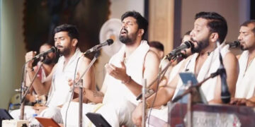 വിവാദം ഇളക്കിവിട്ട് സൗഹൃദം തകര്‍ക്കരുത്…  ക്രിസ്തീയ ഭക്തിഗാനം പാടിയത് അപരാധമാണെന്ന് ഞങ്ങള്‍ക്ക് തോന്നുന്നില്ല, അവര്‍ വളര്‍ന്നത് ഇവിടെ നിന്നാണ്, അമ്പലത്തിലെ ദേശവിളക്കിന്  ക്രിസ്ത്യാനികളും തിരി തെളിക്കാറുണ്ട്, അതാണ് ഇവിടത്തെ സമ്പ്രദായം,  നന്ദഗോവിന്ദം ഭജന്‍സിന് പിന്തുണയുമായി ക്ഷേത്ര കമ്മിറ്റി