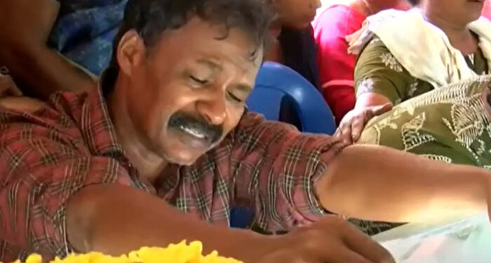 നിതിൻ ഒരിക്കലും ആത്മഹത്യ ചെയ്യില്ല, എന്റെ മകനെ കൊന്നതാ… എനിക്കത് നന്നായി അറിയാം, ആർക്കാണ് അറിയാത്തത് അവനെ കൊന്നതാണെന്ന്, പ്രിന്‍സിപ്പലും ഉത്തരവാദിയാണ്,  അഞ്ചരക്കണ്ടി ദന്തൽ കോളജില്‍ അരങ്ങേറിയത് നെഞ്ചുപൊട്ടുന്ന രംഗങ്ങള്‍