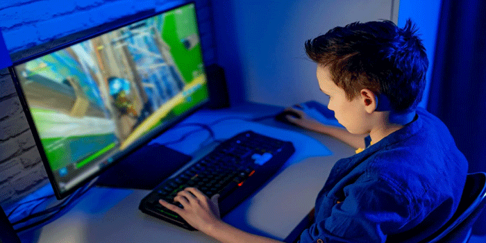 ഓണ്‍ലൈന്‍ ഗെയിമുകള്‍ക്ക് കടിഞ്ഞാണുമായി കേന്ദ്ര സർക്കാർ; പൈസ വച്ചുള്ള ​ഗെയിം ഔട്ട്;  കുട്ടികളെയും യുവാക്കളെയും കുരുക്കിൽ വീഴ്ത്താതിരിക്കാനുള്ള പുതു നിയമം മെയ് ഒന്ന് മുതൽ പ്രാബല്യത്തിൽ