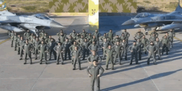 ഇറാൻ- യുഎസ് ചർച്ച എങ്ങുമെത്തിയിട്ടില്ല;അതിനിടെ യുദ്ധവിമാനങ്ങളുമായി പാക് സൈന്യം സൗദിയിൽ; എന്താണ് ഉദ്ദേശ്യം?