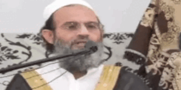 ‘വെറും ഒരു റൊട്ടിക്ക് വേണ്ടി  സ്ത്രീകൾക്ക് ലൈംഗിക വൈകൃതങ്ങൾക്ക് വഴങ്ങേണ്ടി വരുന്നു‘ കാശ്മീരിലെ അഭയാർത്ഥി ക്യാമ്പുകളിലെ ദുരവസ്ഥ വെളിപ്പെടുത്തി പാക് മതപണ്ഡിതൻ