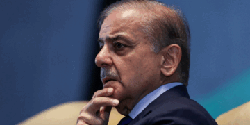 യു.എസ്- ഇറാൻ ചർച്ചയ്ക്കായി എന്തെല്ലാം ഒരുക്കങ്ങളായിരുന്നു? അവസാനം ഹോട്ടൽ ബില്ല് വന്നപ്പോൾ അടക്കാൻ പണമില്ല; തലകുനിച്ച് പാക്കിസ്ഥാൻ