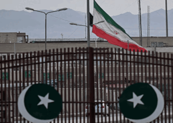 എങ്ങനെയും യുദ്ധം അവസാനിപ്പിക്കണം; യുഎസ്-ഇറാന്‍ ചർച്ചകൾ മുൻനിർത്തി ഇസ്ലാമാബാദിൽ  രണ്ട് ദിവസം പൊതു അവധി!  ലോക്ക്ഡൗണ്‍ സമാന നിയന്ത്രണം; സുരക്ഷയും ശക്തമാക്കി