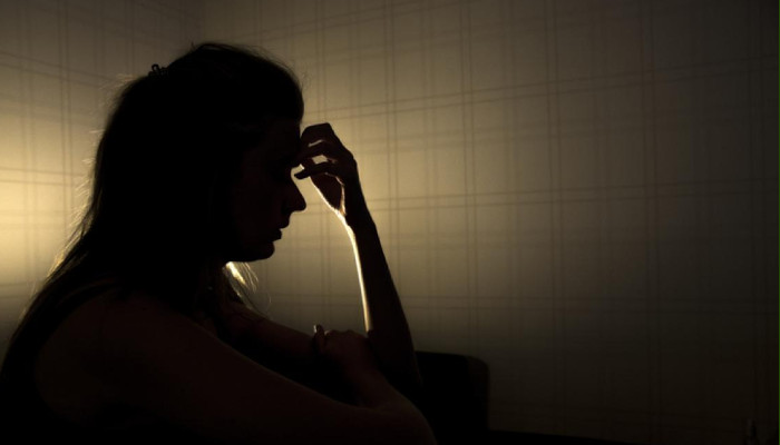 വാഹനാപകടത്തില് പരിക്കേറ്റ യുവതിയെ ആശുപത്രിയില് കൊണ്ടുപോകുന്നതിനിടെ ലൈംഗികമായി പീഡിപ്പിച്ചു, സംഭവം പുറത്തുപറഞ്ഞാല് കൊല്ലുമെന്ന് ഭീഷണി, പരാതി കൊടുത്തിട്ടും നടപടിയില്ല, പരാതി പിന്വലിക്കാന് ലക്ഷങ്ങള് വാഗ്ദാനം ചെയ്ത് വ്യാപാരി നേതാവ്