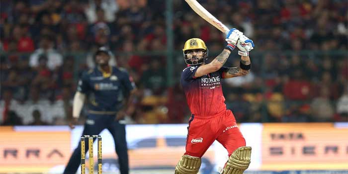 ആദ്യ ഓവറിലെ മൂന്നാം പന്ത്, ക്രീസിൽ ‘ചേസ് മാസ്റ്റർ’ കോലി… മുഹമ്മദ് സിറാജിന്റെ പന്തിൽ കിം​ഗിനെ സംപൂജ്യനായി മടക്കാവുള്ള സുവർണാവസരം വാഷിങ്ടൻ സുന്ദറിന്റെ കൈകളിലൂടെ ഊർന്ന് നിലംതൊട്ടു… ആ നിമിഷം കുറിക്കപ്പെട്ടു ​ഗുജറാത്തിന്റെ തോൽവി…