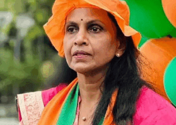 ‘ഉദ്യോഗസ്ഥർ രാഷ്ട്രീയം കളിക്കുകയാണ്; അത്യാവശ്യ കാര്യത്തിന് ഫോൺ വിളിച്ചാൽ എടുക്കുന്ന പൊലീസ് മേധാവികൾ ഇല്ല‘: വിമർശനമുയർത്തി ആർ ശ്രീലേഖ; ‘ക്ഷേത്രങ്ങൾക്ക് പൂജയും ഭക്തദർശനവും കാഴ്ച്ചയും ഒക്കെയല്ലേ പ്രധാനം? വെടിക്കെട്ടും മറ്റും വേണ്ടെന്ന് വെച്ചൂടെ?‘