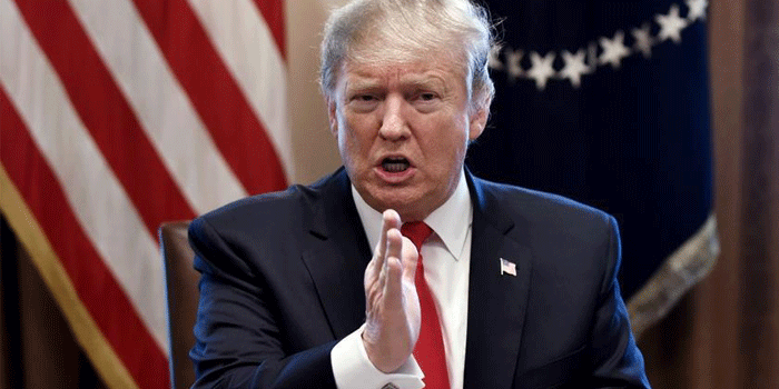 ‘ഹോർമുസ് കടലിടുക്കിൽ നാവിക ഉപരോധം ഏർപ്പെടുത്തും; ഇറാനിയൻ തുറമുഖങ്ങളിലേക്കും അവിടെ നിന്നുമുള്ള കപ്പലുകളുടെ ഗതാഗതം നിയന്ത്രിക്കും‘:  ട്രംപിന്റെ മുന്നറിയിപ്പ്; ലോകം ആശങ്കയിൽ; ആഗോള സമ്പദ്‌വ്യവസ്ഥ വൻ പ്രതിസന്ധിയിലേയ്ക്കെന്ന് വിദ​ഗ്ധർ