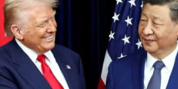 പരസ്പരം അടുത്ത് അമേരിക്കയും ചൈനയും!!! ഹോര്‍മുസ് തുറന്നതുകൊണ്ട് ഷി ജിൻപിങ് വളരെ സന്തോഷത്തിലാണ്, വൈകാതെ താന്‍ അദ്ദേഹത്തെ കാണാന്‍ പോകുന്നുണ്ട്,  ഞങ്ങൾ ഒന്നിച്ച് വലിയ കാര്യങ്ങൾ നേടിയെടുക്കാൻ പോകുന്നു,, ചരിത്രത്തില്‍ തന്നെ ഇത് ഇടംപിടിച്ചേക്കുമെന്ന് ട്രംപ്