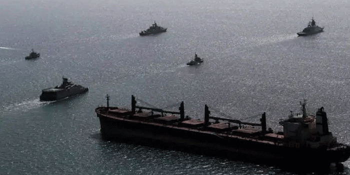 യുഎസ് ഉപരോധം: ഇറാനിൽ നിന്നും ഇറാനിലേയ്ക്കുമുള്ള കപ്പലുകൾ ഹൊർമുസിലൂടെ കടത്തിവിടുന്നില്ല; കർശന പരിശോധനകളും നിയന്ത്രണങ്ങളും