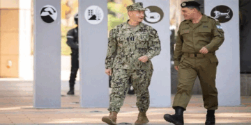 ‘ഇറാൻ 40 വർഷം കൊണ്ട് കോടിക്കണക്കിന് ഡോളർ ചെലവഴിച്ച് നിർമ്മിച്ച പരമ്പരാഗത സൈനിക ശേഷിയെ ഇല്ലാതാക്കുകയെന്ന ലക്ഷ്യം ഞങ്ങൾ കൃത്യമായി നേടി; ഇനിയും അമേരിക്ക സദാ ജാ​ഗ്രതയോടെ തയ്യാറായിരിക്കും‘: യുഎസ് സെൻട്രൽ കമാൻഡ് തലവൻ