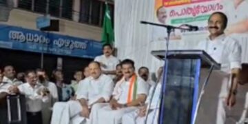 ബേപ്പൂരിലെ സുൽത്താനായി നമ്മുടെ പി വി അൻവർ നിയമസഭയിലേക്ക് വരും, വെറും എംഎൽഎ ആയിട്ടായിരിക്കില്ല അദ്ദേഹം വരുന്നത്… അൻവറിനെ ജയിപ്പിച്ചാൽ ബേപ്പൂരിന് ഒരു സമ്മാനം ഉണ്ടാകും- വി ഡി സതീശൻ