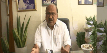 ‘ഒത്തിരി പേരെ കാണാറുണ്ട്; ബി.എൽ. സന്തോഷ് അടക്കമുള്ളവരെ ഇന്നല്ല, വർഷങ്ങളായി കാണുന്നതാണ്‘- ബിജെപിയുടെ സംഘടനാ ജനറൽ സെക്രട്ടറിയുമായി കൂടിക്കാഴ്ച നടത്തിയെന്ന അഭ്യൂഹം തള്ളാതെ കെ.വി. തോമസ്; കളം മാറ്റി ചവിട്ടാനുള്ള ഒരുക്കമോ?