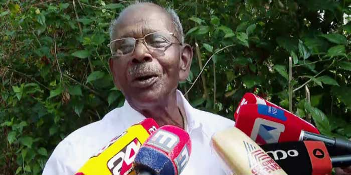 ‘തെരഞ്ഞെടുപ്പിൽ തോറ്റത് കൊണ്ട് ഞങ്ങളെ ഒരു പുല്ലും ചെയ്യാൻ ആർക്കും കഴിയില്ല, മുണ്ടും മടക്കി കുത്തി തന്നെ ഞങ്ങൾ ഇവിടെയുണ്ടാകും!!സൗജന്യ യാത്ര നടത്തണമെന്നുണ്ടെങ്കിൽ വി.ഡി. സതീശൻ സ്വന്തം വീട്ടിൽ നിന്ന് പണം കൊണ്ടുവരട്ടെ!! പ്രഖ്യാപിക്കാൻ എളുപ്പമാണ്, പക്ഷെ അതിനുള്ള പണം സതീശൻ എങ്ങനെ ഉണ്ടാക്കുമെന്ന് നമുക്ക് കാണാം’…പരിഹാസവുമായി എംഎം മണി