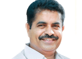 ഐസിയുവിൽ കിടക്കുമ്പോഴും പാർട്ടിയെ കുറിച്ചായിരുന്നു ചിന്ത; ആരോ​ഗ്യവാനായി മടങ്ങിയെത്തി അടൂർ പ്രകാശ്;  ‘ബഹുഭൂരിപക്ഷത്തോടെ യുഡിഎഫ് അധികാരത്തിൽ വരും‘