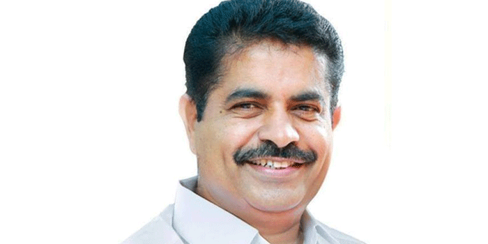 ഐസിയുവിൽ കിടക്കുമ്പോഴും പാർട്ടിയെ കുറിച്ചായിരുന്നു ചിന്ത; ആരോ​ഗ്യവാനായി മടങ്ങിയെത്തി അടൂർ പ്രകാശ്;  ‘ബഹുഭൂരിപക്ഷത്തോടെ യുഡിഎഫ് അധികാരത്തിൽ വരും‘