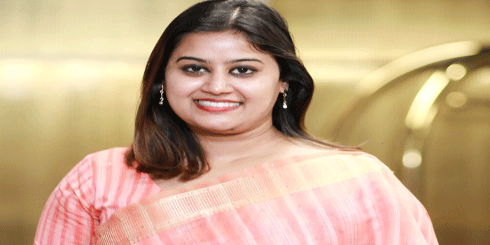 അമ്മ  ജനറൽ സെക്രട്ടറി സ്ഥാനം രാജി വച്ച് നടി അൻസിബ ഹസൻ; വ്യക്തിപരമായ കാരണങ്ങളാലും തൊഴിൽപരമായ തിരക്കുകളാലുമാണ് സ്ഥാനം ഒഴിഞ്ഞതെന്ന് വ്യക്തമാക്കി ശ്വേതാ മേനോൻ