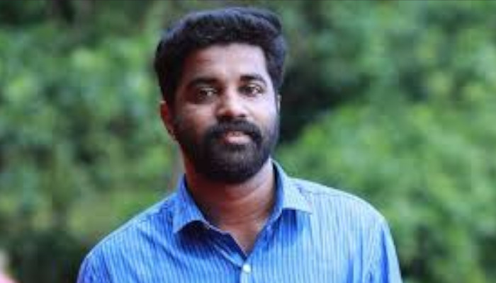 “ജലം ചീറ്റുന്ന പീരങ്കിയല്ല, തീ തുപ്പുന്ന പീരങ്കിയുണ്ടേൽ കൊണ്ടുവാ… ഞങ്ങൾ തെരുവിലുണ്ടാകും… നമുക്ക് കാണാം…” വെല്ലുവിളിയുമായി പി എം ആർഷോ