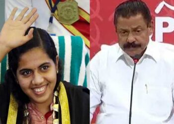 ‘ജില്ലാ സെക്രട്ടറിയാകാൻ കഴിവുള്ള നേതാക്കൾ ഇല്ല, ആര്യാ രാജേന്ദ്രനെ കാറിൽ കയറ്റിയപ്പോൾ കാറി തുപ്പുന്നത് പോലെ ആയിരുന്നു സ്ത്രീകളുടെ പ്രതികരണം- എംവി ഗോവിന്ദൻ!! ‘സംസ്ഥാന സെക്രട്ടറി എന്നാണ് ഈ പാർട്ടി പ്രവർത്തനം തുടങ്ങിയതെന്ന് തനിക്കറിയാ’മെന്ന് ഒരു പ്രതിനിധിയുടെ മറുപടി, വേദിയിലിരുത്തി വിമർശിച്ച് തിരുവനന്തപുരം ജില്ലാ സെക്രട്ടേറിയറ്റ്