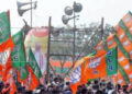 കൊല്‍ക്കത്തയില്‍ മുസ്ലിം പള്ളികളും വീടുകളും അടിച്ച്  തകര്‍ത്ത് ബിജെപി പ്രവര്‍ത്തകര്‍, മാംസാഹാരം വിറ്റ കടകള്‍ക്ക് നേരെയും ആക്രമണം, രണ്ടുപേര്‍ മരിച്ചു