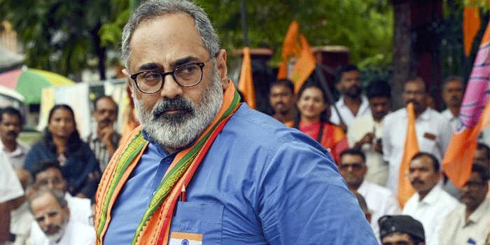 ‘അത് മണ്ടത്തരമായി പോയി’; മഹിളാ മോർച്ച സൗജന്യ യാത്ര സമരം നടത്തിയതിൽ ബിജെപി കോർ കമ്മിറ്റിയിൽ കടുത്ത വിമർശനം; ‘ശോഭാ സുരേന്ദ്രന്റെ പ്രവർത്തനം പോരായിരുന്നു; പിസി ജോർജ് സഭയ്ക്കെതിരെ പരസ്യ നിലപാട് സ്വീകരിച്ചത് ശരിയായില്ല‘