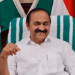 ‘അച്ഛന്റെ മാത്രമല്ല അമ്മയുടെ പേരുകൂടി പറയണമെന്ന് ആഗ്രഹമുണ്ടായിരുന്നു; അതു സാധിക്കാത്തതിലാണ് സങ്കടം; എം.എൽ.എ ആകുന്നതിന് മുമ്പേ തന്നെ മാതാപിതാക്കൾ മരണപ്പെട്ടു;അവരുടെ പേര് പറയുന്നതിൽ അഭിമാനം‘- വിവാദങ്ങളിൽ പ്രതികരിച്ച് മുഖ്യമന്ത്രി