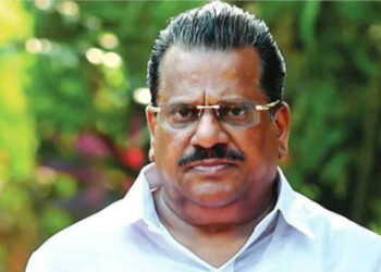 വലിയ ജനക്കൂട്ടം ക്ഷുഭിതരായി പുറത്തുനില്‍ക്കുന്നു, മുദ്രാവാക്യം വിളിക്കുന്നു, ആ ജനക്കൂട്ടത്തിന് നേരെ കാറും എടുത്ത് പോകാന്‍ പറ്റുമോ?സ്വാഭാവികമായി പ്രതികരണം ഉണ്ടാവില്ലേ? ഇവിടെ പിണറായിയില്‍ എല്ലാവരെയും മാറ്റി നിര്‍ത്തിയിട്ടല്ലേ അവര്‍ പോയത്. എന്തെങ്കിലും ഉണ്ടായോ?  സിപിഎമ്മിനെ തകര്‍ക്കാമെന്നാണ് ധരിക്കുന്നതെങ്കില്‍ അങ്ങനെ തകര്‍ന്നുപോകില്ല- ഇ പി ജയരാജന്‍