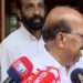 ‘ഇങ്ങനെയുള്ള തേർഡ് റേറ്റ് ചോദ്യങ്ങൾ ചോദിക്കരുത്, നിങ്ങൾ എന്തൊക്കെ ചോദിക്കുമെന്ന് എനിക്ക് അറിയാം, അവരിൽ നിന്ന് അച്ചാരം വാങ്ങിയിട്ടുണ്ടോ? ഉണ്ടെങ്കിൽ കയ്യിൽ വെച്ചാൽ മതി, പിന്നെയും പിന്നെയും ചോദ്യങ്ങൾ ചോദിക്കുന്നു’, നിങ്ങൾക്ക് ചോദിക്കാൻ തോന്നുന്നതെല്ലാം ചോദിക്കേണ്ട ആളല്ല ഞാൻ’- റിപ്പോർട്ടർ പ്രതിനിധിയോട് പൊട്ടിത്തെറിച്ച് ജി സുധാകരൻ