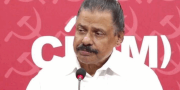 ‘ജയന്റെ സിനിമയിലെ ‘ചാം ചച്ച ചോം ചച്ച’ എന്ന ഗാനത്തെപ്പോലെയാണ് ഗോവിന്ദന്റെ പത്രസമ്മേളനം; ആർക്കും ഒന്നും മനസിലാകില്ല‘ – സിപിഎം അടൂർ ഏരിയ കമ്മിറ്റി യോഗത്തിൽ വിമർശനം; പിണറായി വിജയൻ പ്രതിപക്ഷ നേതൃസ്ഥാനത്ത് നിന്ന് ഒഴിഞ്ഞ് മാതൃക കാട്ടണമെന്നും ആവശ്യം