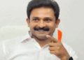 ‘തേക്കുംകാട്ടിൽ ജോൺ റോമൻ കാത്തലിക് ജിന്റോ എന്നല്ല, ജിന്റോ ജോൺ; അത് മതി‘- വി.ഡി. സതീശന്റെ സത്യപ്രതിജ്ഞ ചർച്ചയാവുന്നതിനിടെ ജിന്റോ ജോണിന്റെ പോസ്റ്റ്; മുഖ്യമന്ത്രിയെ വിമർശിച്ചതല്ല, അത് തന്റെ നിലപാടെന്നും വിശ​ദീരണം