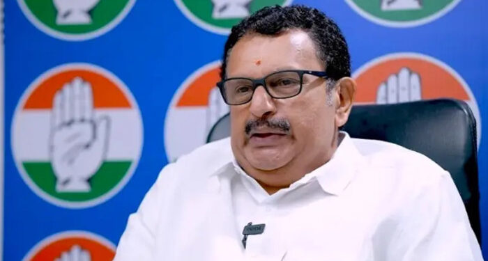 നിയുക്ത മുഖ്യമന്ത്രി കെ. മുരളീധരന് അഭിവാദ്യങ്ങൾ, കെ മുരളീധരന് വേണ്ടി കളത്തിലിറങ്ങി അണികള്‍, കണ്ണൂരില്‍ ഫ്ലക്സ് ബോര്‍ഡുകള്‍