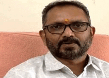 ”22-നേക്കാൾ താഴെയാണ് ഭായി 63”; ‘മുഖ്യമന്ത്രി കസേരയിൽ ഇനി നമ്മൾ കാണാൻ പോകുന്നത് ലീഗിന്റെ പാട്ടിന് അനുസരിച്ച് ചലിക്കുന്ന ഒരു പാവയെ‘- ബിജെപി സംസ്ഥാന നേതൃത്വത്തിന്റെ പ്രതികരണം