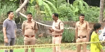കണ്ണൂരിൽ പടക്കം പൊട്ടിത്തെറിച്ച്  ഒമ്പതു വയസുകാരന് ദാരുണാന്ത്യം; മൂന്ന് കുട്ടികൾക്ക് പരിക്ക്; ആഘോഷം നടന്നയിടങ്ങളിൽ നിന്നെല്ലാം പൊട്ടാതെ കിടന്നിരുന്ന പടക്കങ്ങൾ പെറുക്കിക്കൊണ്ടുവന്ന് ഗ്രൗണ്ടിൽവെച്ച് പൊട്ടിച്ച് കളിക്കവെ അപകടം