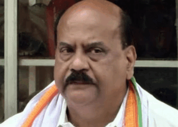 ‘വി.ഡി സതീശനും രമേശ് ചെന്നിത്തലയും വാക്കു പാലിക്കണം; മന്ത്രിസ്ഥാനം അഞ്ച് വർഷം മുഴുവൻ വേണം; ടേം വ്യവസ്ഥ സ്വീകാര്യമല്ല;  വലിയൊരു സമ്മാനം നൽകുമെന്നായിരുന്നല്ലോ പറഞ്ഞിരുന്നത്; ഞാൻ ടീം യുഡിഎഫിൽ ഇല്ലേ?‘-  മാണി സി. കാപ്പന് അതൃപ്തി