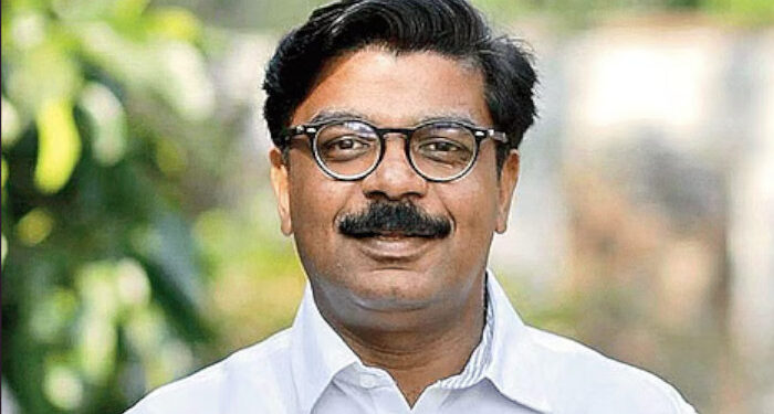 ഉണ്ണിത്താന്റെ മുന്നില്‍ താന്‍ അൽപനും നിസ്സാരനുമാണ്, പ്രതികരിക്കാനുള്ള വലിപ്പം എനിക്കില്ല, എല്ലാം അംഗകരിക്കുന്നു, ഇനി സംസാരിക്കാനില്ലെന്ന് മാത്യു കുഴല്‍നാടന്‍