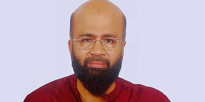 2017ലെ കാലിയ റഫീക് വധക്കേസിൽ പ്രതി, അവയവ കച്ചവടത്തിൽ അറസ്റ്റിലായ നജീബിന് പല പ്രമുഖരുമായി ബന്ധം? പോത്താനിപ്പറമ്പിലെ ഫ്ലാറ്റിൽ നിന്നു ലഭിച്ച ഡയറിയിൽ പലരുടേയും പേരുകൾ!! അവയവദാനത്തിന്റെ മറവിൽ വിദേശത്തേക്കു മനുഷ്യക്കടത്ത് നടന്നിട്ടുണ്ടോയെന്നതും അന്വേഷണ പരിധിയിൽ, കേസിൽ പ്രതിയായ രാജേഷിനെ അന്വേഷിച്ചുചെന്ന പോലീസിനു നേരെ പട്ടിയെ അഴിച്ചുവിട്ട് മുങ്ങി