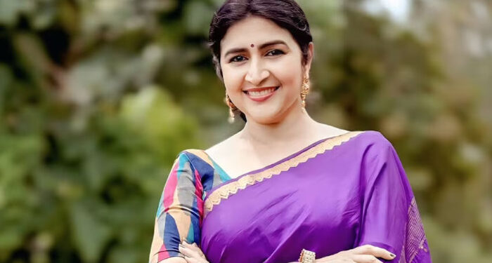 “തന്നെ പരസ്യമായി അശ്ലീലം പറഞ്ഞു, അസഭ്യവാക്കുകള്‍ പ്രയോഗിച്ചു”, ടിനി ടോമിനെതിരെ പരാതിയുമായി നീന കുറുപ്പ്