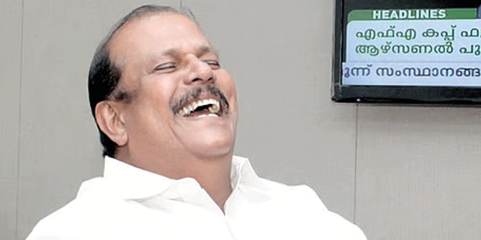‘ഒരു കരണത്തടിക്കുന്നവന് മറു കരണം കൂടി കാട്ടിക്കൊടുക്കണം എന്ന് പഠിപ്പിക്കുന്ന പുതിയ നിയമത്തേക്കാൾ, കണ്ണിന് പകരം കണ്ണ്, പല്ലിന് പകരം പല്ല് എന്ന് പഠിപ്പിക്കുന്ന പഴയ നിയമമാണ് എനിക്ക് ഇഷ്ടം; വിജയനും കുടുംബത്തിനും ആശംസകൾ‘ – പി.സി ജോർജ്