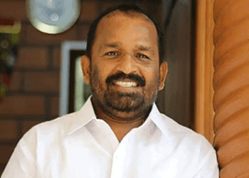 ​ ‘വെണ്ണ പോലെയുള്ള മുഖ്യമന്ത്രി കേരളത്തിൽ വരും; ഗുരുവായൂരപ്പന്‍റെ ഭക്തനായ ദൈവവിശ്വാസിയായ ഒരാളായിരിക്കും‘:  ടിഎന്‍ പ്രതാപന്‍; ഫ്ലക്സ് അല്ല മുഖ്യമന്ത്രിയെ തീരുമാനിക്കുന്നതെന്ന് കെ.സി വേണു​ഗോപാൽ