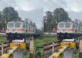 ലെവൽക്രോസ് അടയ്ക്കാതെ ഗേറ്റ് കീപ്പർ ഉറങ്ങിപ്പോയി, ട്രെയിന് നിര്ത്തിയിട്ട് ലോക്കോ പൈലറ്റ്, ആലപ്പുഴയില് വന് ദുരന്തം ഒഴിവായത് തലനാരിഴയ്ക്ക്