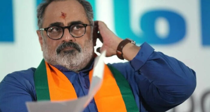 വി.മുരളീധരനെ നിയമസഭാകക്ഷി നേതാവാക്കില്ല, സ്ഥാനം തനിക്ക് വേണം, വിട്ടുകൊടുക്കാതെ രാജീവ് ചന്ദ്രശേഖര്‍
