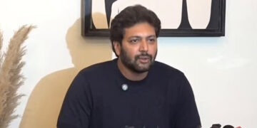 ”ഒരു പെണ്ണിനെ നിങ്ങളെല്ലാം ചേര്‍ന്ന് സൈബര്‍ ബുള്ളിയിങ് ചെയ്ത് തീര്‍ത്തുകളഞ്ഞു”, ഇതുവരെ എല്ലാം സഹിച്ചു. പക്ഷെ ഇനിയില്ല, ഞാനുമൊരു മനുഷ്യനാണ്, എന്റെ മക്കളെ കാണാനോ ഫോണില്‍ സംസാരിക്കാനോ അവള്‍ വിടുന്നില്ല, വിവാഹമോചനം ലഭിച്ചാല്‍ മാത്രമേ ഇനി അഭിനയിക്കൂ, പൊട്ടിക്കരഞ്ഞ് ജയം രവി
