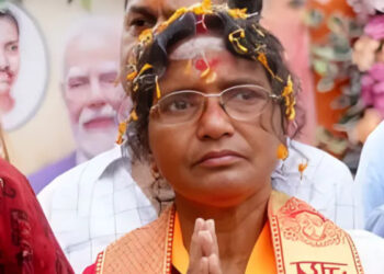 ‘ഞാൻ ഒരു എംഎൽഎ ആയിട്ടുണ്ടാകാം, പക്ഷേ എന്റെ ജീവിതത്തിലെ എല്ലാ സന്തോഷവും നഷ്ടപ്പെട്ടു. നീതി മാത്രമാണ് എന്റെ ഏക ലക്ഷ്യം,  ഞാനും മമതയും തുല്യ ദുഃഖിതര്‍,  എനിക്ക് എന്റെ ഏക മകളെ നഷ്ടമായി, അവര്‍ക്ക് മുഖ്യമന്ത്രി കസേരും- ആർ ജി കർ ഇരയുടെ മാതാവ്