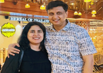 ‘വളഞ്ഞിട്ടടിച്ചോളൂ… പക്ഷേ സംഘപരിവാറിനു മുമ്പിൽ കുമ്പിടില്ല; അവസാനശ്വാസം വരെയും പോരാടും’ – ഇഡി റെയ്ഡിനിടെ റിയാസിന്റെ ഫേസ്ബുക്ക് പോസ്റ്റ്